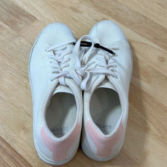 Greats Royale‎ Knit Sneaker Size 9 White and Pink - Picture 2 of 7